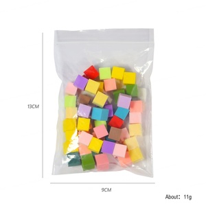 Mini éponge à gratter pour manucure, bloc tampon carré coloré pour nail art, outil de brosse éponge pour dégradé, salon et DIY - Product Image 3