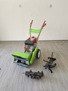 Tondeuse à gazon Dominator 4WD Moteur à haute productivité coupant les fourrés et les pentes - Product Image 4