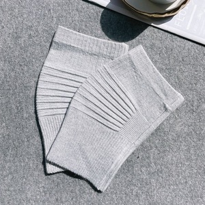 Otoño Invierno calidez para hombres mujeres engrosada rodilla cubierta antideslizante forro polar protectores de piernas contra el frío viejo - Product Image 3