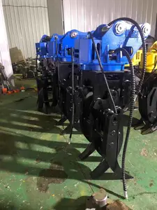 Nouveau grappin hydraulique rotatif d'excavatrice de peau d'orange d'acier de ferraille de moto pour la manipulation des déchets pour les magasins et les fermes de matériaux de construction