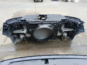 Pour Toyota Land Cruiser LC300 <span class=keywords><strong>2023</strong></span> 2024 Ensemble avant complet Pare-chocs avec phare, calandre, capot, garde-boue Pièces de rechange d'occasion - Product Image 6