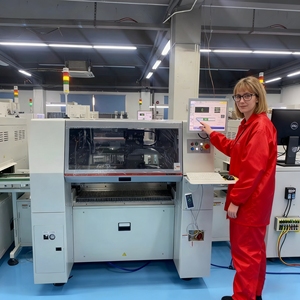 Machine de placement de composants SMT à grande vitesse SM471Plus SM482Plus, machine de montage de puces SMT industrielle, ligne d'assemblage de circuits imprimés, production d'ampoules LED - Product Image 2