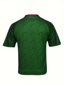 Las camisetas de fútbol son fabricadas en una fábrica mexicana y se pueden personalizar.F10 - Product Image 4