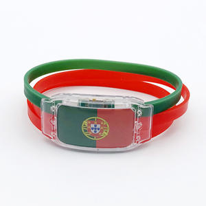 Pulsera Deportiva con Logotipo Personalizado, Bandera de la Copa Mundial de Fútbol 2026 Impresa, Pulsera de Silicona con LED, Pulseras Promocionales para Eventos - Product Image 3