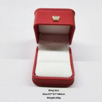 Boîte à bijoux haut de gamme en cuir rouge avec logo personnalisé, boîte à bagues de luxe, boîte à bagues de mariage, étui à bijoux, emballage de bijoux