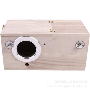 รังนกไม้ทรงสี่เหลี่ยม สีไม้ธรรมชาติ ทนทาน สำหรับใช้ในสวนกลางแจ้ง - Product Image 3