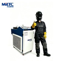 Machine de soudage laser portative 3000W, refroidie par eau, double alimentation de fil, soudeuse laser à fibre, sans meulage, soudure lisse