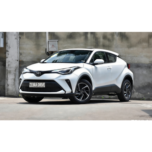 <span class=keywords><strong>Auto</strong></span> Usata a Benzina Toyota <span class=keywords><strong>C</strong></span>-<span class=keywords><strong>HR</strong></span> 2.0L CVT Edizione Lusso, 8 Airbag, Telecamera Posteriore, Tetto Apribile, CarPlay, Fari LED - Product Image 2