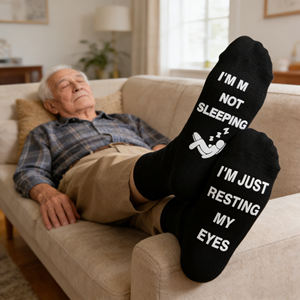 Chaussettes amusantes avec lettres « <span class=keywords><strong>Je</strong></span> ne dors pas, <span class=keywords><strong>je</strong></span> simplement repose les yeux », chaussettes antidérapantes pour personnes âgées - Product Image 4