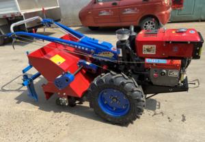 Mejor máquina agrícola china, mini tractor de 12hp para arar con rotocultivador, surcador y arado, equipo agrícola. - Product Image 3