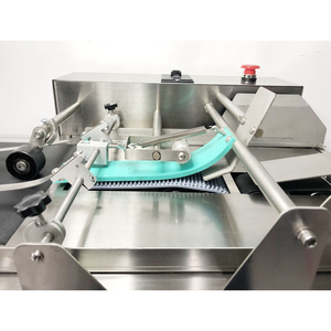 YAOMATEC Máquina de paginación transportadora de alta velocidad automática industrial personalizable para contar bolsas de plástico papel y tarjeta - Product Image 4