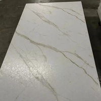 Panneau mural en PVC WPC de 2,5 mm/2,8 mm/3 mm d'épaisseur, design personnalisé, surface haute brillance, découpe, feuille de marbre imperméable aux UV pour l'intérieur