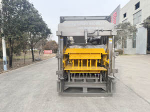 เครื่องอัดบล็อก QT6-15F ยี่ห้อ Hongfa พร้อมตัวแทนจำหน่ายในอินเดีย Westbangal รับผลิตอิฐขอบแข็งจากเถ้าลอยตามสั่ง - Product Image 5