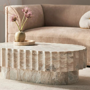 طاولة قهوة فاخرة مصممة بشكل بيضاوي من الترافرتين |   أثاث غرفة المعيشة - Product Image 1