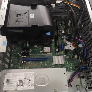 Ordinateur de bureau OptiPlex Tower 7010 à bas prix pour les entreprises 7010MT /I5-12500/ 16G/ 512G SSD Business 7010MT - Product Image 2