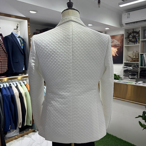 S067N 2025 nouveau 3 pièces <span class=keywords><strong>blanc</strong></span> hommes <span class=keywords><strong>mariage</strong></span> décontracté hôte costume <span class=keywords><strong>pour</strong></span> printemps été exportation transfrontalière élégant <span class=keywords><strong>pantalon</strong></span> hommes costume - Product Image 3