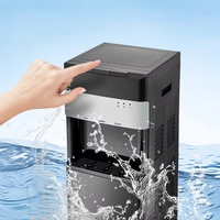 Dispenser d'Acqua Calda/Fredda in Plastica a Risparmio Energetico per Uso Domestico e Alberghiero con Sistema Elettrico a Caricamento dal Basso