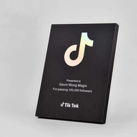 Plaque de récompense en aluminium noir argenté doré avec certificat en bois Tiktok Plaques de récompense pour les événements d'anniversaire