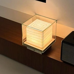 Lámpara de mesa de papel de diseño Andaz E27 LED con luz que cuida la vista para sala de estar, dormitorio, estudio - Product Image 1