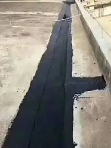 Asfalt sıvı CHENYU fabrika doğrudan satış su geçirmez kaplama polimer modifiye asfalt sıvı bitüm kaplama
