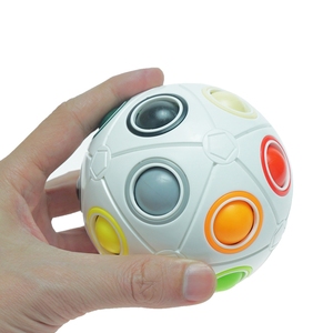 Thiết kế mới 20 lỗ ma thuật cầu vồng Câu Đố bóng <span class=keywords><strong>Fidget</strong></span> <span class=keywords><strong>Cube</strong></span> đồ chơi chống căng thẳng cảm giác đồ chơi trẻ em - Product Image 5