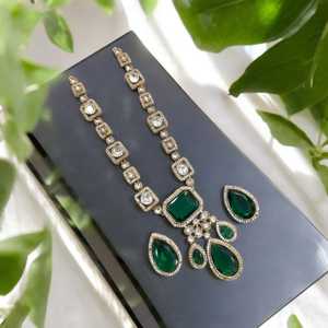 Collier ras du cou Kundan du fabricant indien plaqué or en acier inoxydable fêtes de mariage forme personnalisée tenue de mariée en vrac - Product Image 2