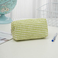 Sac Cosmétique en Peluche Coloré à Motifs, Multifonctionnel, pour Papeterie et Stylos, Trousse de Voyage Zippée, Organisateur de Maquillage Doux et Moelleux – Vente en Gros