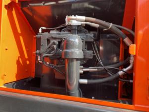 Excavatrices d'occasion Doosan DX340LCA de 30 et 34 tonnes, ainsi que les modèles DX300, DX225LCA, DX225 – Grands excavateurs lourds à vendre avec accessoire tarière - Product Image 4