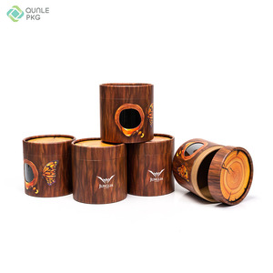 Boîte d'emballage de <span class=keywords><strong>Tube</strong></span> de papier de cylindre haut de gamme pour la boîte de <span class=keywords><strong>Bonbon</strong></span> de chocolat personnalisée de chocolat avec la fenêtre - Product Image 1