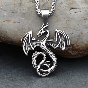 Yunnique – pendentif Dragon en argent tibétain pour hommes, collier de style Viking en forme d'animal, chaîne de pull, bijoux cadeau - Product Image 1