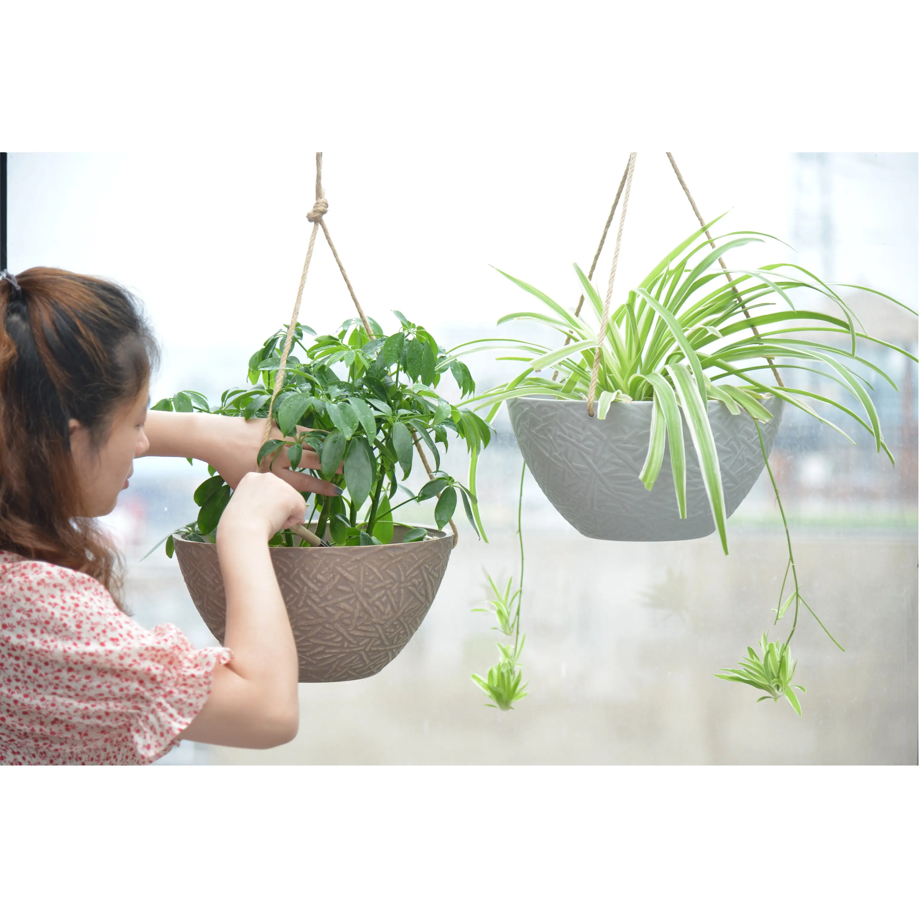 Greenship handmade balcony hanging flower pot plastic pots for plants garden pots & planters