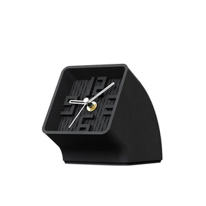 Horloge de bureau moderne créative et silencieuse en ciment Ornement de table simple pour bureau, maison pour étude, célébration de Pâques, décoration intérieure - Product Image 4