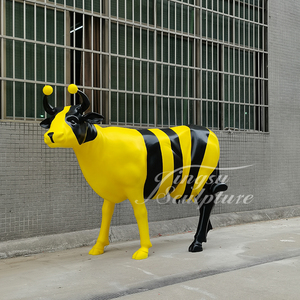 Bel Design colorato parco esterno personalizzato grandi dimensioni in fibra di vetro mucche giardino statue - Product Image 5