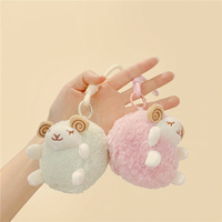 Porte-clés personnalisé en peluche agneau, vente en gros, mignon pendentif mouton blanc en peluche, jouet animal doux pour breloques de sac à dos et cadeaux
