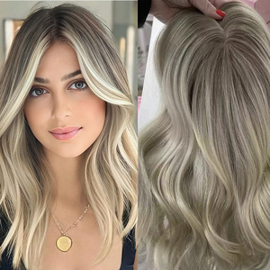 Vente en gros de mèches de cheveux européens 100% naturels pour femmes blanches, couleur cendrée glacée personnalisée, 8x9 9x9, postiches en cheveux humains avec base en soie - Product Image 5