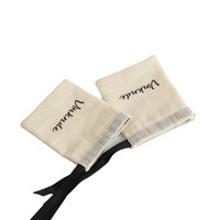 Sac de rangement en coton bambou avec cordon de serrage et ruban noir pochettes d'emballage pour accessoires de bijoux logo personnalisé