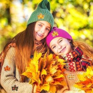 แพทช์ลายใบเมเปิ้ลแบบปักลายตารางหมากรุกสำหรับตกแต่งหมวก เสื้อผ้า กระเป๋า คอลเลคชั่นฤดูใบไม้ร่วง - Product Image 2