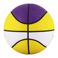 Ballons de basket-ball en caoutchouc