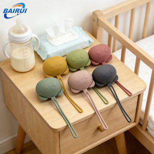 Boîte à sucettes en silicone en forme de panda sans BPA, lot de 2, support portable anti-poussière, rangement hygiénique pour bébés, cadeau de voyage - Product Image 6