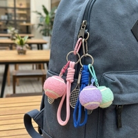Porte-clés créatif en alliage en forme de mini raquette de tennis, porte-clés sportifs colorés pour les fans de tennis et accessoires de sac