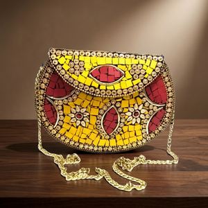 Sac à main mosaïque artisanal jaune et rouge en laiton, motif floral, chaîne dorée, pour mariage ou soirée, pochette mosaïque |   Nouveaux objets artisanaux en résine - Product Image 1