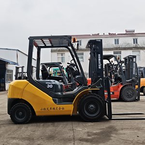 Montacargas Diésel Komatsu de 3 Toneladas de Alta Calidad, Bien Mantenido, con Mantenimiento Regular - Product Image 5