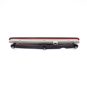 Feu <span class=keywords><strong>Stop</strong></span> Central (Troisième Feu <span class=keywords><strong>Stop</strong></span>) 1C0945097E Compatible Volkswagen <span class=keywords><strong>Beetle</strong></span> 98-2010 – Ensemble de Feu <span class=keywords><strong>Stop</strong></span> Arrière Haute Intensité - Product Image 3