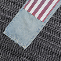 Jean cargo vintage personnalisé avec patchwork drapeau américain, denim rétro coupe droite avec rayures cloutées et broderie étoile