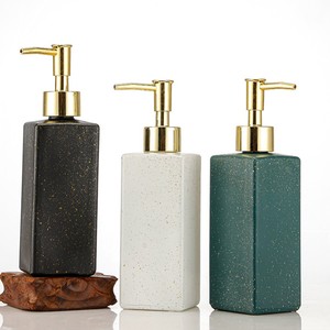 Bộ chai xịt, chai đựng xà phòng, dầu gội, sữa tắm, nước rửa tay, nước giặt dạng nhấn, hình vuông, kiểu châu Âu, không chứa dung dịch, có nắp đậy - Product Image 4