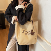 Sac fourre-tout en toile rouge brodé léopard, sac à main à bandoulière de grande capacité de qualité supérieure avec fermeture éclair, sac de shopping esthétique pour femmes