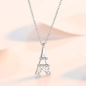 Collana con ciondolo ispirato al Mini Tower, romantica e scintillante, catena per clavicola da donna - Product Image 2