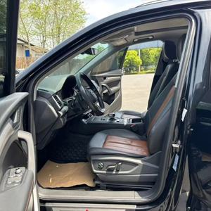 Véhicule d'<span class=keywords><strong>occasion</strong></span> en promotion : Audi Q5L 2.0T Turbo <span class=keywords><strong>Essence</strong></span> 5 portes 5 places SUV 2019, conduite à gauche, toit ouvrant panoramique, intérieur cuir, jantes R19 - Product Image 5