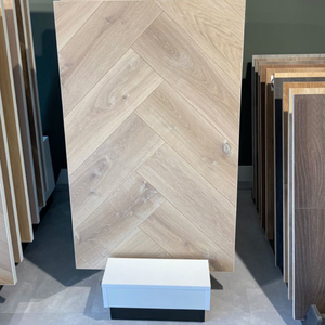 Parquet contrecollé AVANTIMORA EN13501 multicouche 9 couches, laqué UV, grade ABC, silencieux, système clic, 14 mm, chêne chevron, pour maison de luxe - Product Image 1
