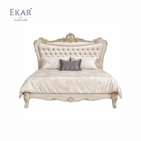 Lit king-size classique français Celestine |   Meubles EKAR